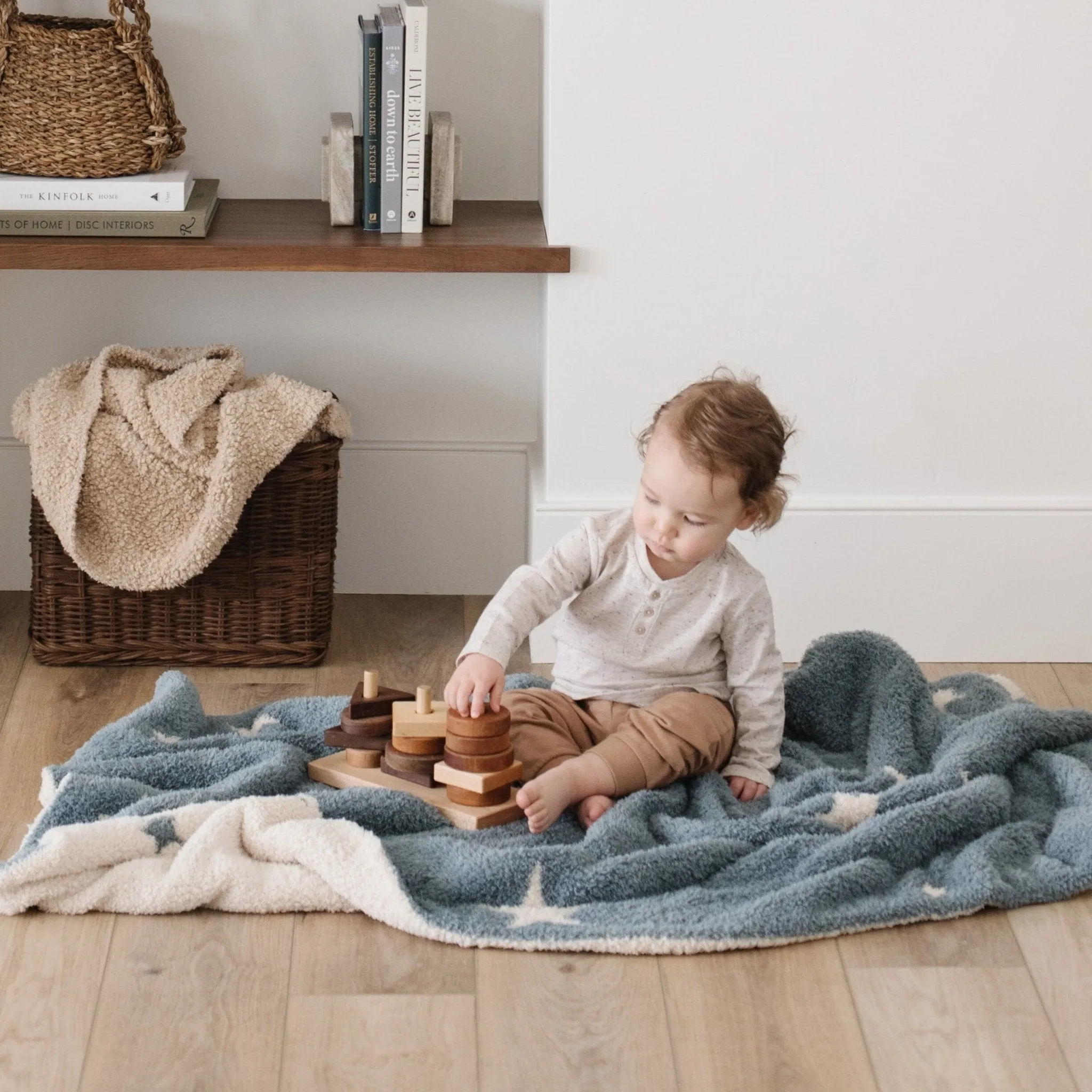 DOUBLE-LAYER BAMBONI TODDLER BLANKETS